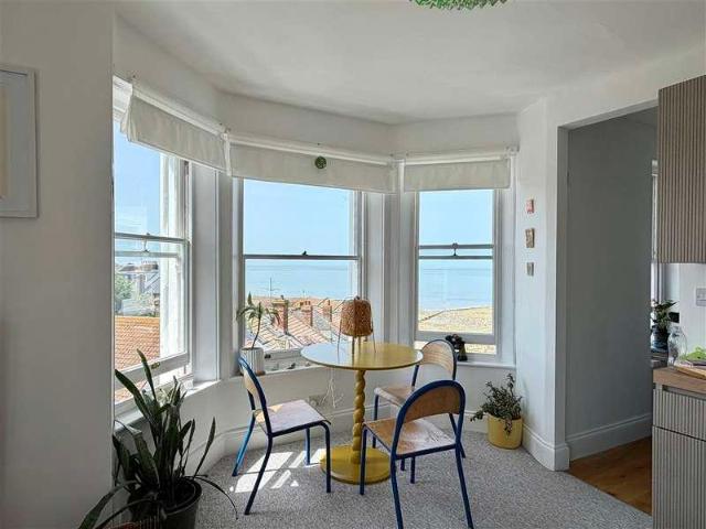 Flat for sale in Westbrook, Acol