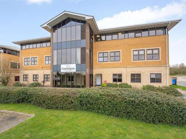 Flat for sale in Radfall, The Bridge