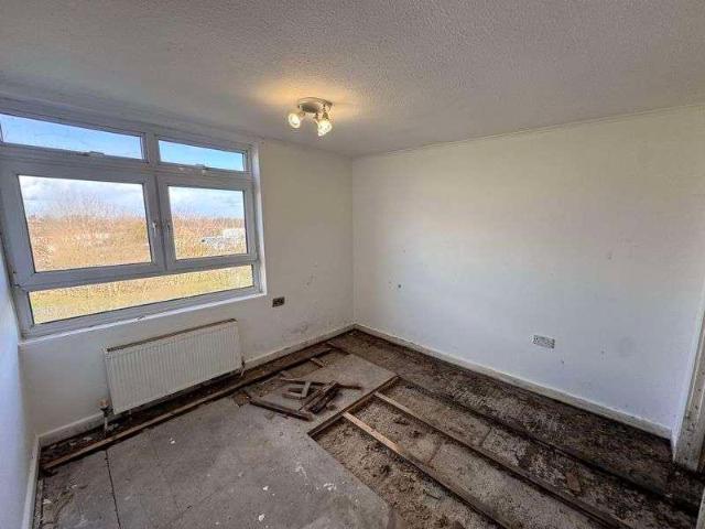 Flat for sale in Sulgrave, Washington