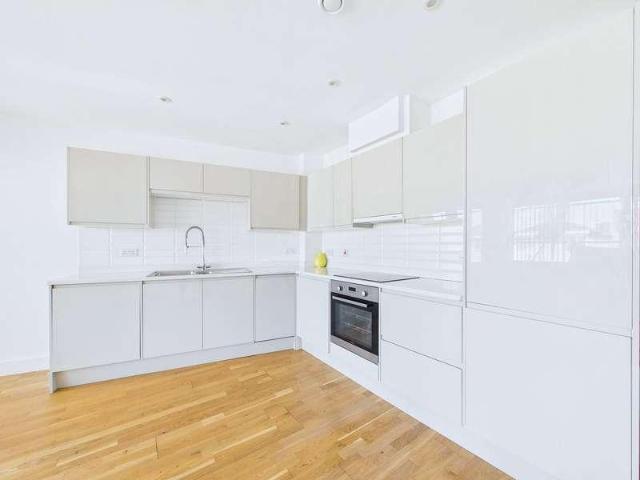 Flat for sale in Portslade by Sea, Brighton