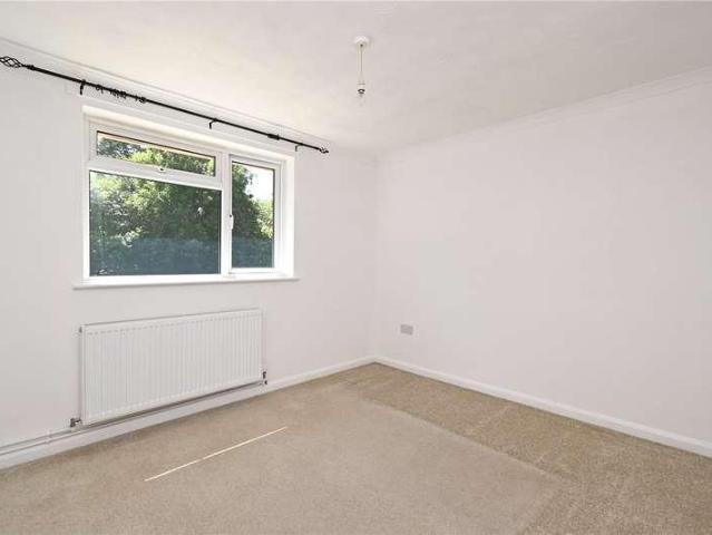 Flat for sale in Priest Down, Hampshire