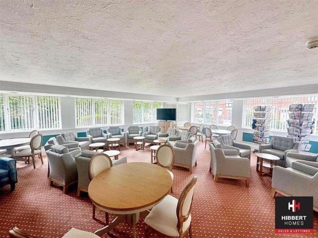 Flat for sale in Trafford Park, Greater Manchester