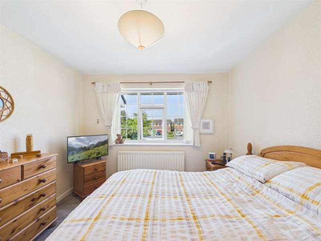 Flat for sale in Liscard, Wirral