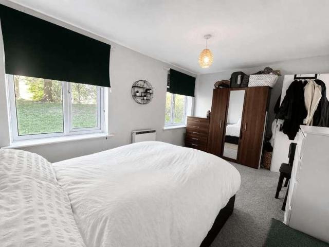 Flat for sale in Blackfriars, Salford