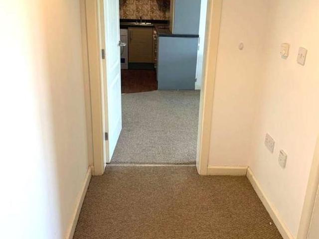 Flat for sale in Calderstones