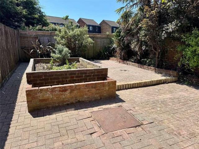 Flat for sale in Old Milton, Ashurst Bridge