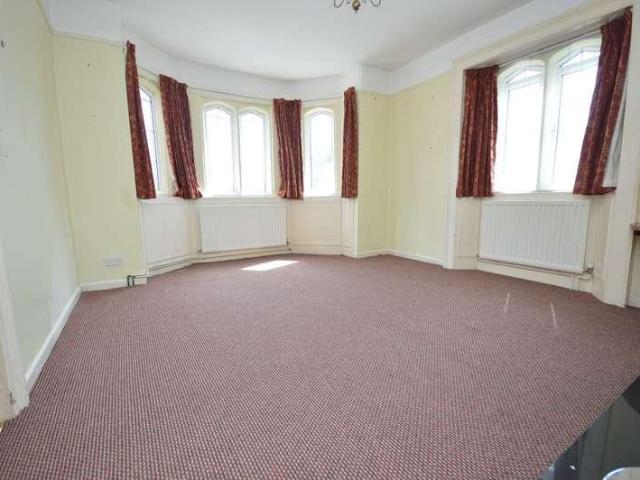 Flat for sale in Axbridge, Somerset