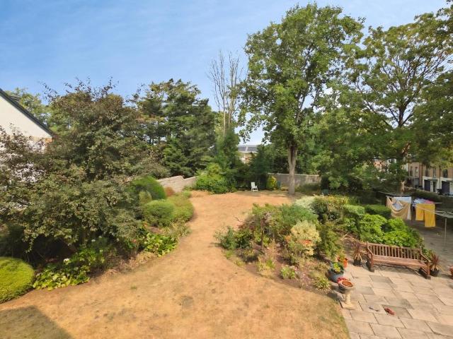 Flat for sale in Feckenham, City Of Bristol