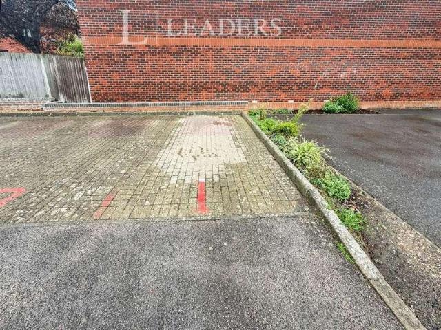Flat for sale in Old Portsmouth, Portsmouth
