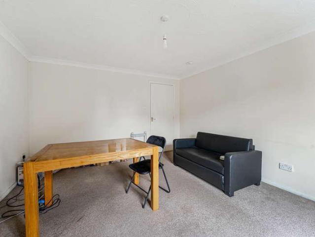 Flat for sale in West Wick, Weston-super-Mare