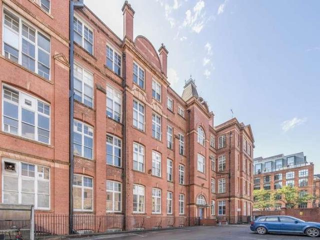 Flat for sale in City Centre, Georgia
