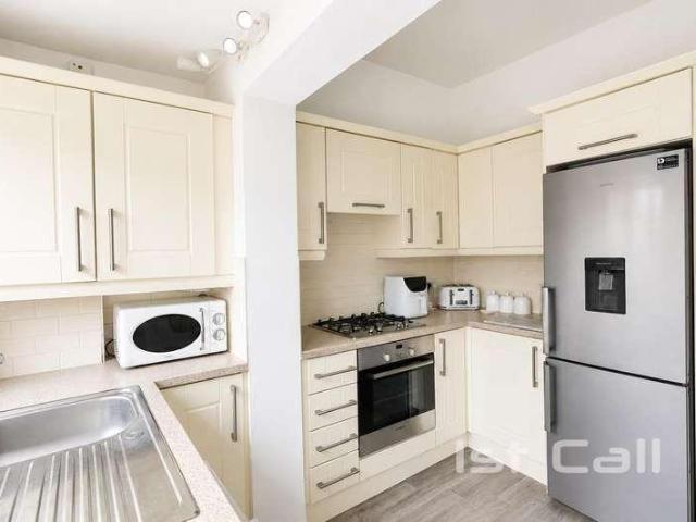 Flat for sale in Kursaal Estate, Alton Barnes