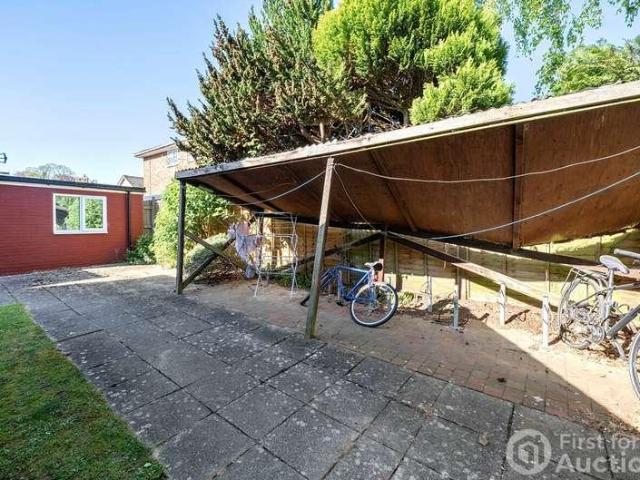 Flat for sale in Priest Down, Hampshire