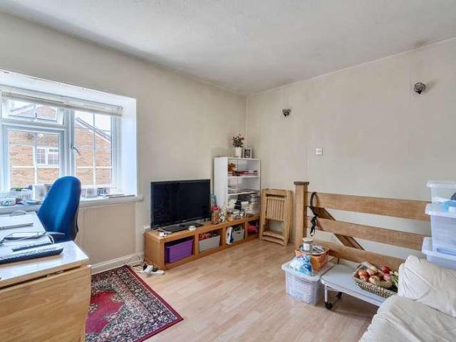 Flat for sale in Blackhills, Surrey