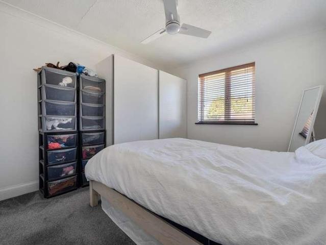 Flat for sale in Denham, Tatling End
