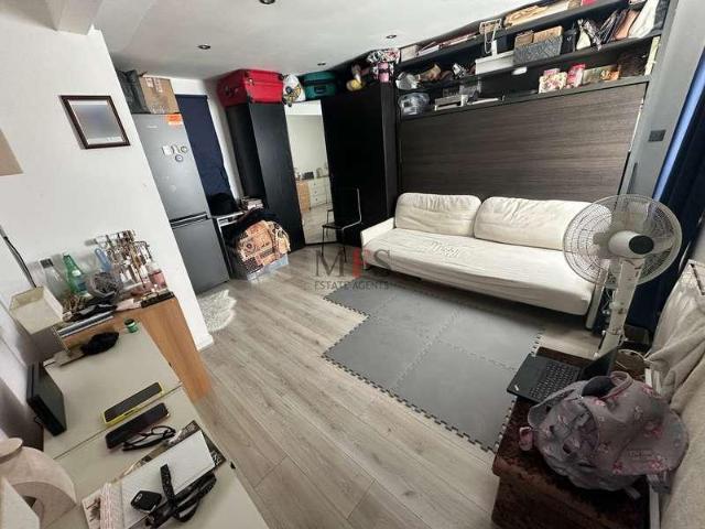 Flat for sale in London Borough of Ealing, Hanwell