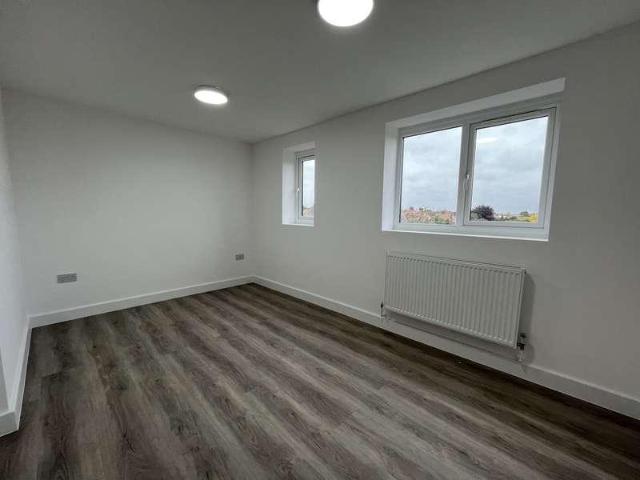 Flat for sale in Walton, Eastbridge