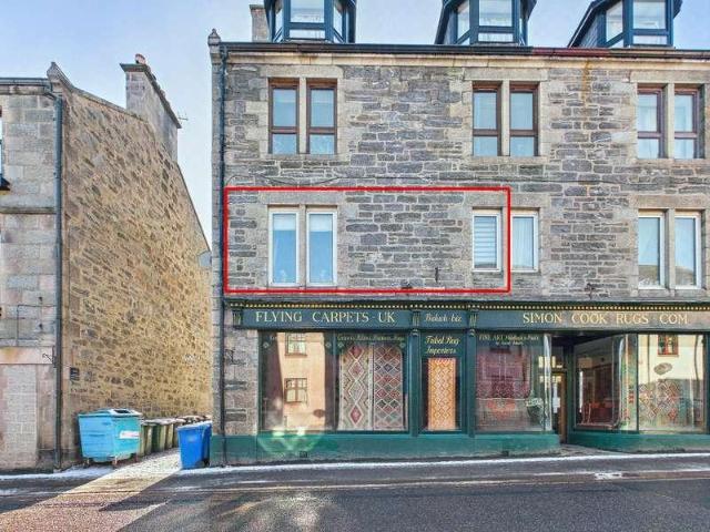 Flat for sale in Kingussie, Scotland