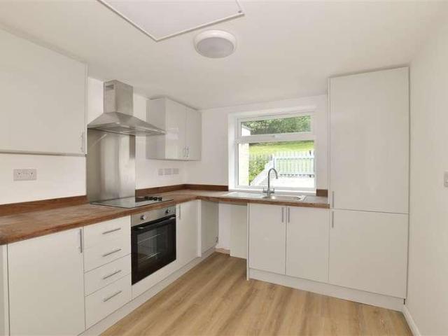Flat for sale in Hales Place, The Bridge