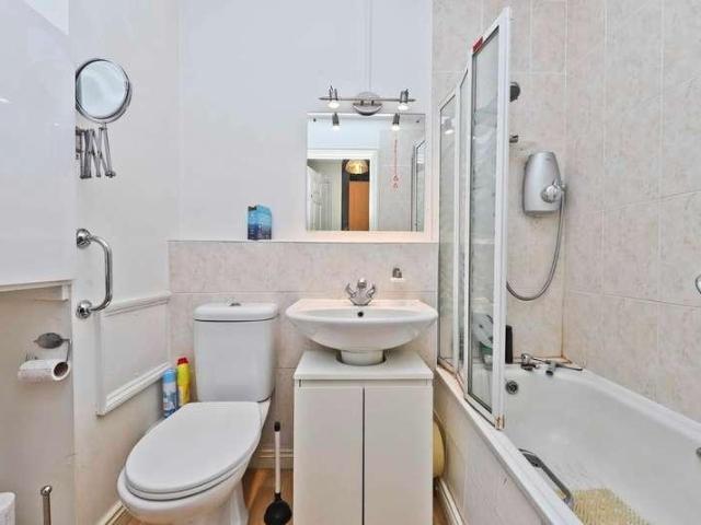 Flat for sale in London Borough of Harrow, Greater London