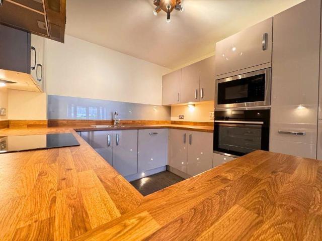 Flat for sale in Littleham, East Devon