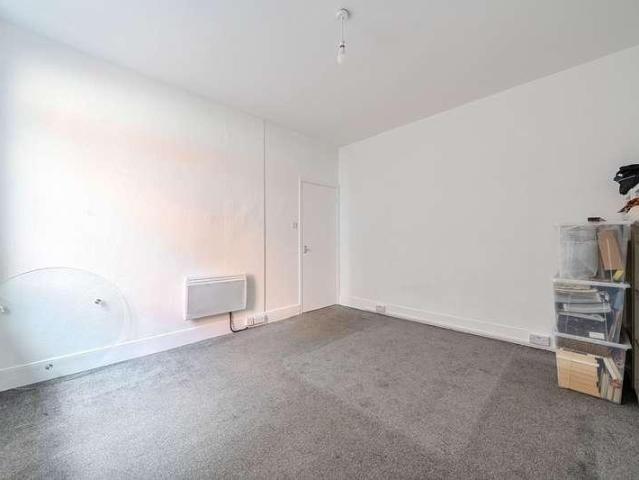 Flat for sale in Bowlish, Shepton Mallet