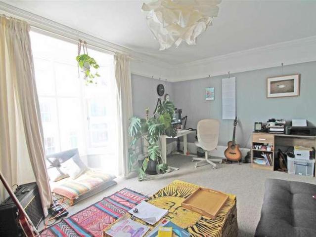 Flat for sale in Brunswick, Brighton & Hove