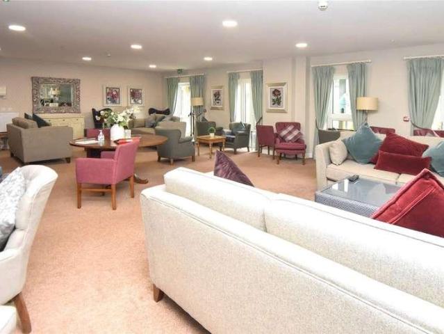 Flat for sale in Bromsgrove