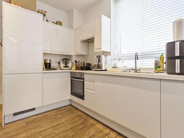 Flat for sale in West Worthing, Worthing