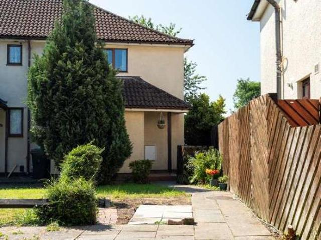 Flat for sale in Castle, Leftwich