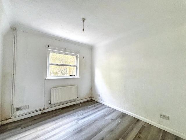 Flat for sale in Central, Heathlands