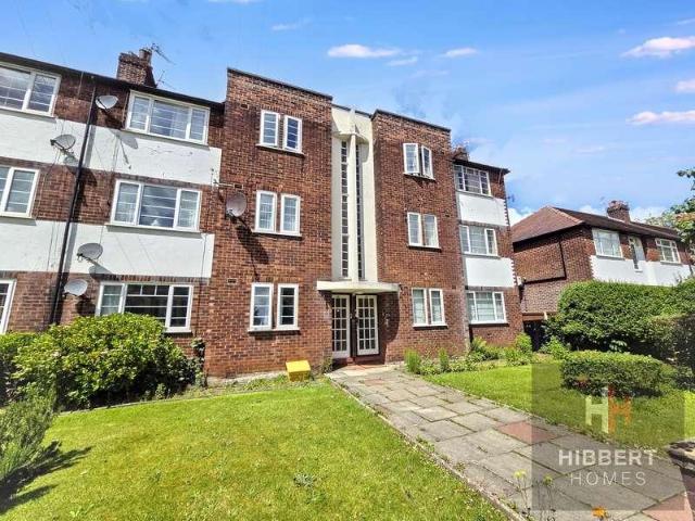 Flat for sale in Trafford Park, Greater Manchester