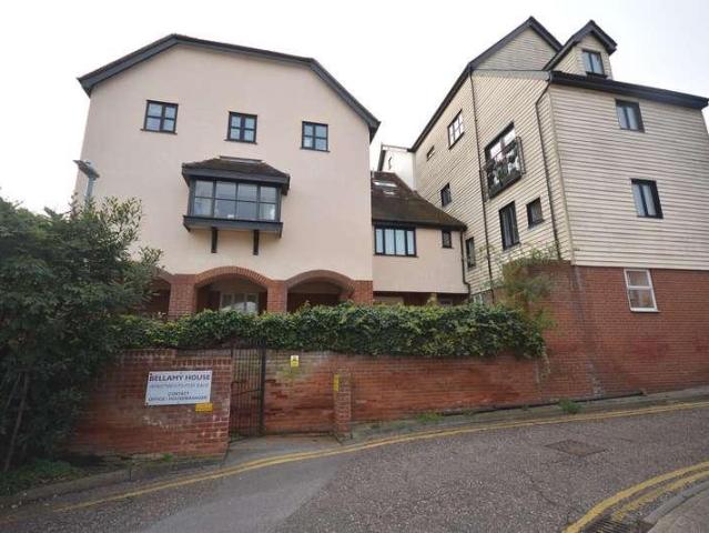 Flat for sale in Bocking, Chipping Hill
