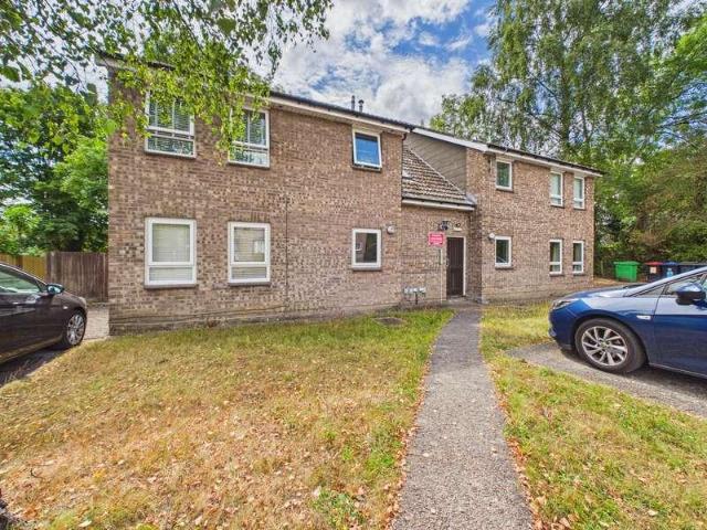 Flat for sale in Falcon Lodge, Wales