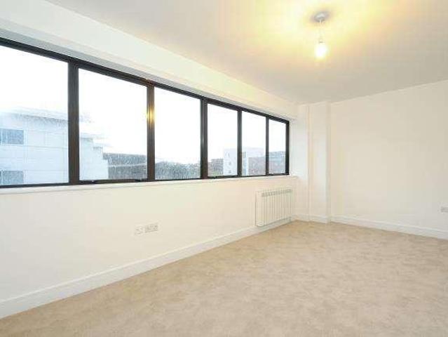Flat for sale in Walton, Aylesbury
