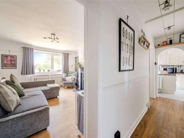 Flat for sale in Blackhills, Surrey