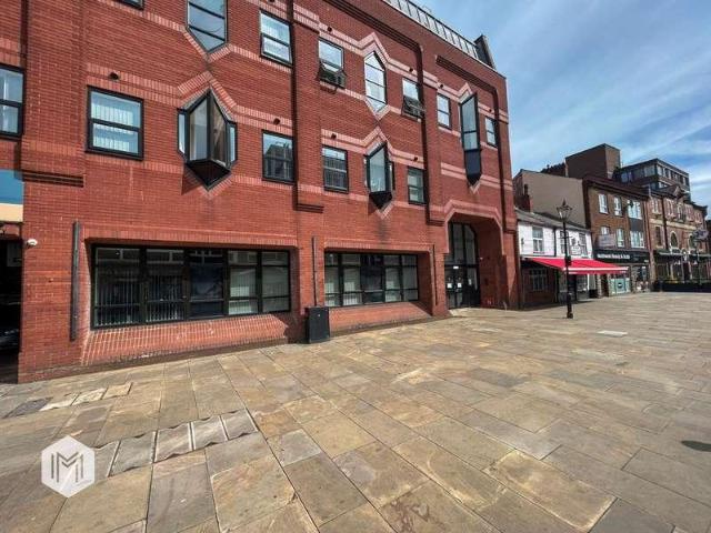 Flat for sale in The Haulgh, Lee Bank