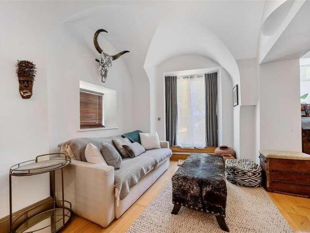 Flat for sale in Bristol, Clifton Village