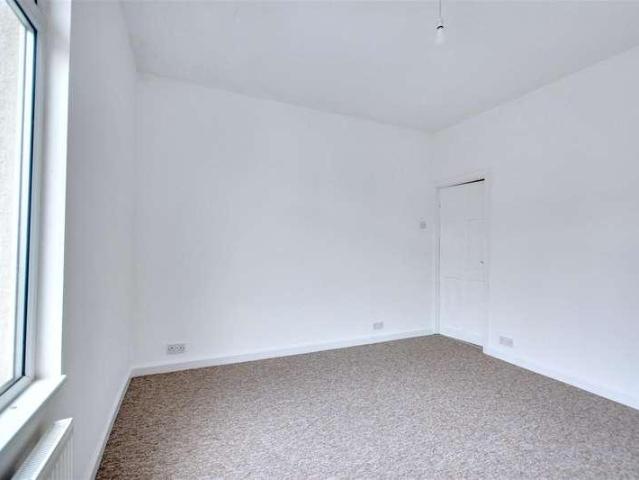 Flat for sale in Caldermill, East Midlands