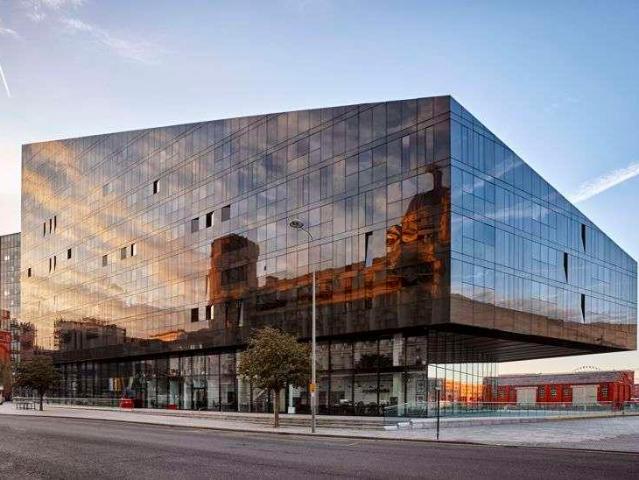 Flat for sale in Cavern Quarter, Calderstones