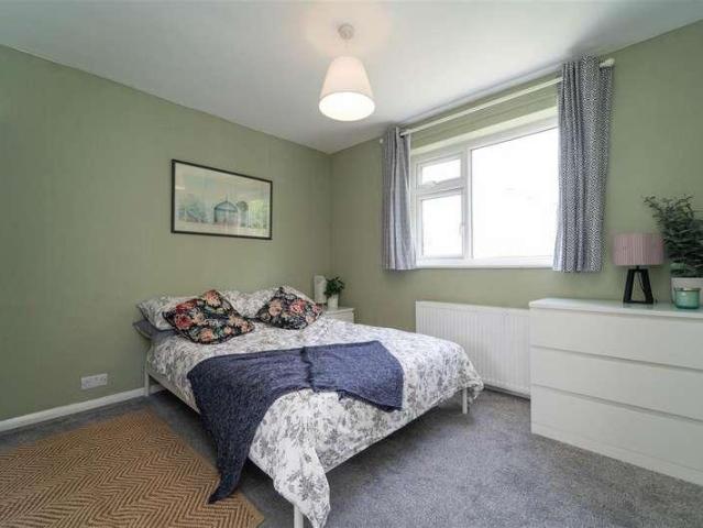 Flat for sale in Georgia, Greater Manchester