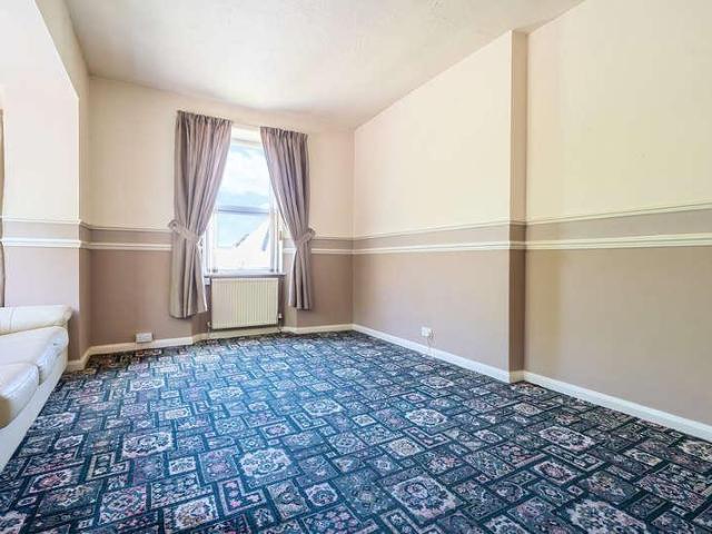 Flat for sale in Grange-over-sands