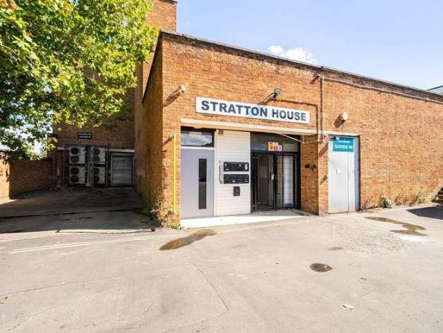 Flat for sale in Spring Vale, Hampshire