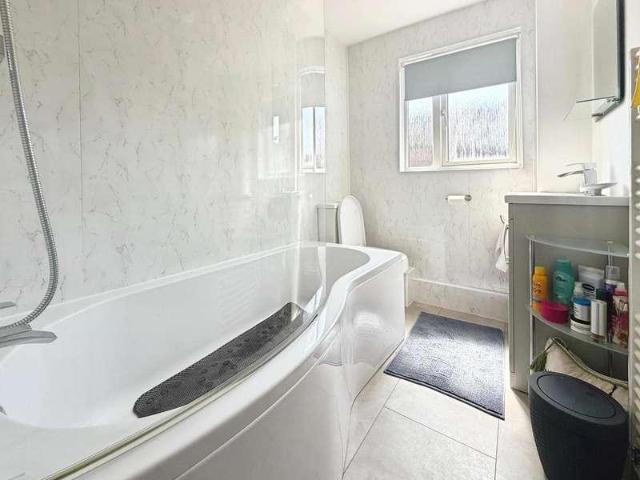Flat for sale in West Drayton, Greater London