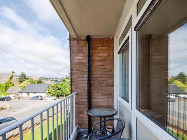 Flat for sale in Crookes, South Yorkshire