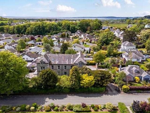Flat for sale in Grange-over-sands