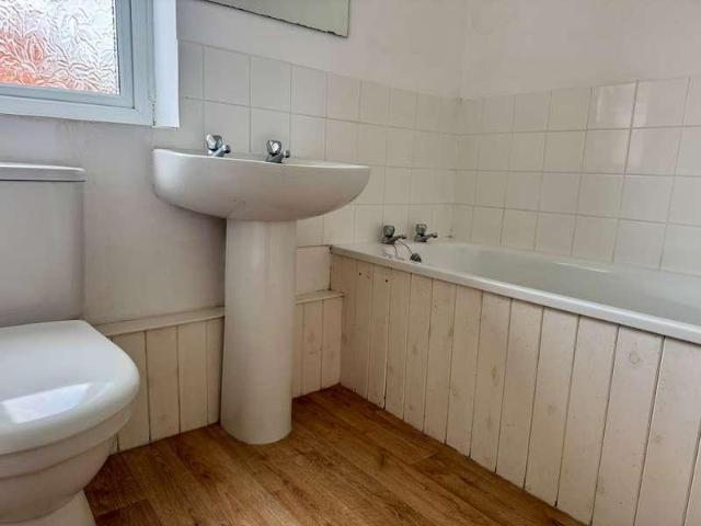 Flat for sale in Castle Cary