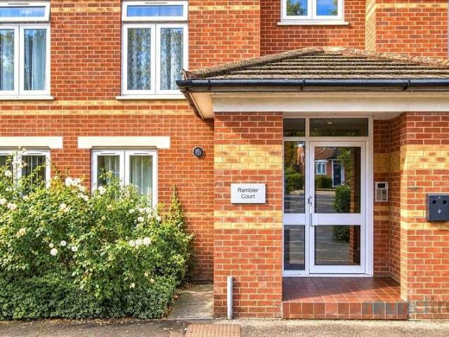 Flat for sale in Hendon Central, The Hyde