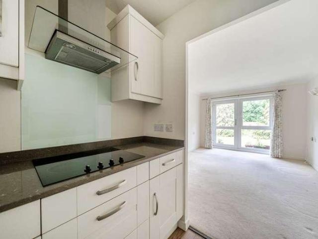 Flat for sale in Fairfield, Fole