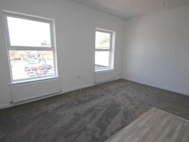 Flat for sale in Southend-on-Sea, Essex